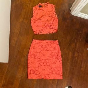 Adorable coral 2 piece dress size 0